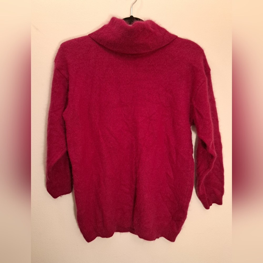 Hasting & Smith Lambswool/Angora Turtleneck Sweater — Women's Size Medium